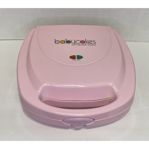 Babycakes Full Size Cupcake Maker 8 Cupcakes Non-Stick Baker Pink CC-2828 - Picture 1 of 11